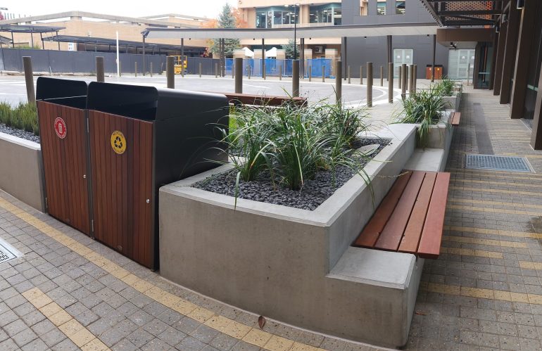 Main Entrance Planer Box and Seats